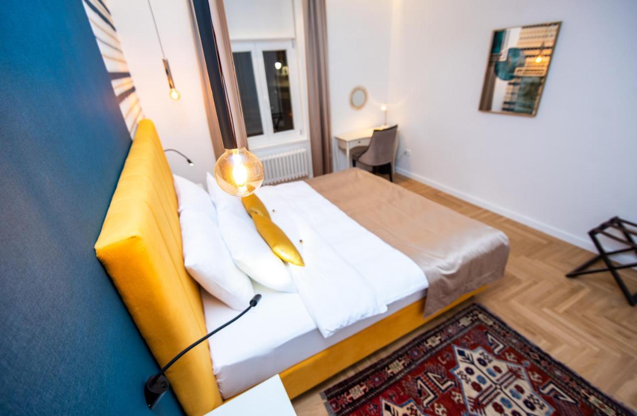 Megapolis City Center Suites ซาราเยโว ภายนอก รูปภาพ